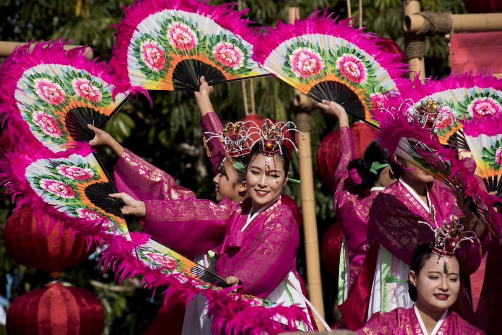 Fan Dancers Coaster Kings