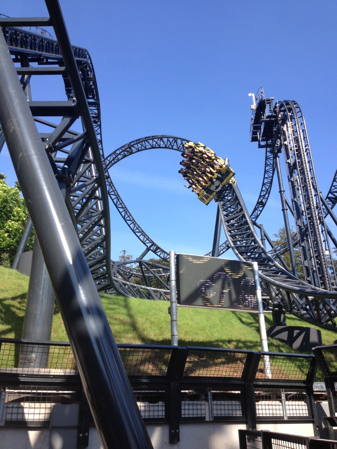 Ride Review: The Smiler – Alton Towers - Coaster Kings