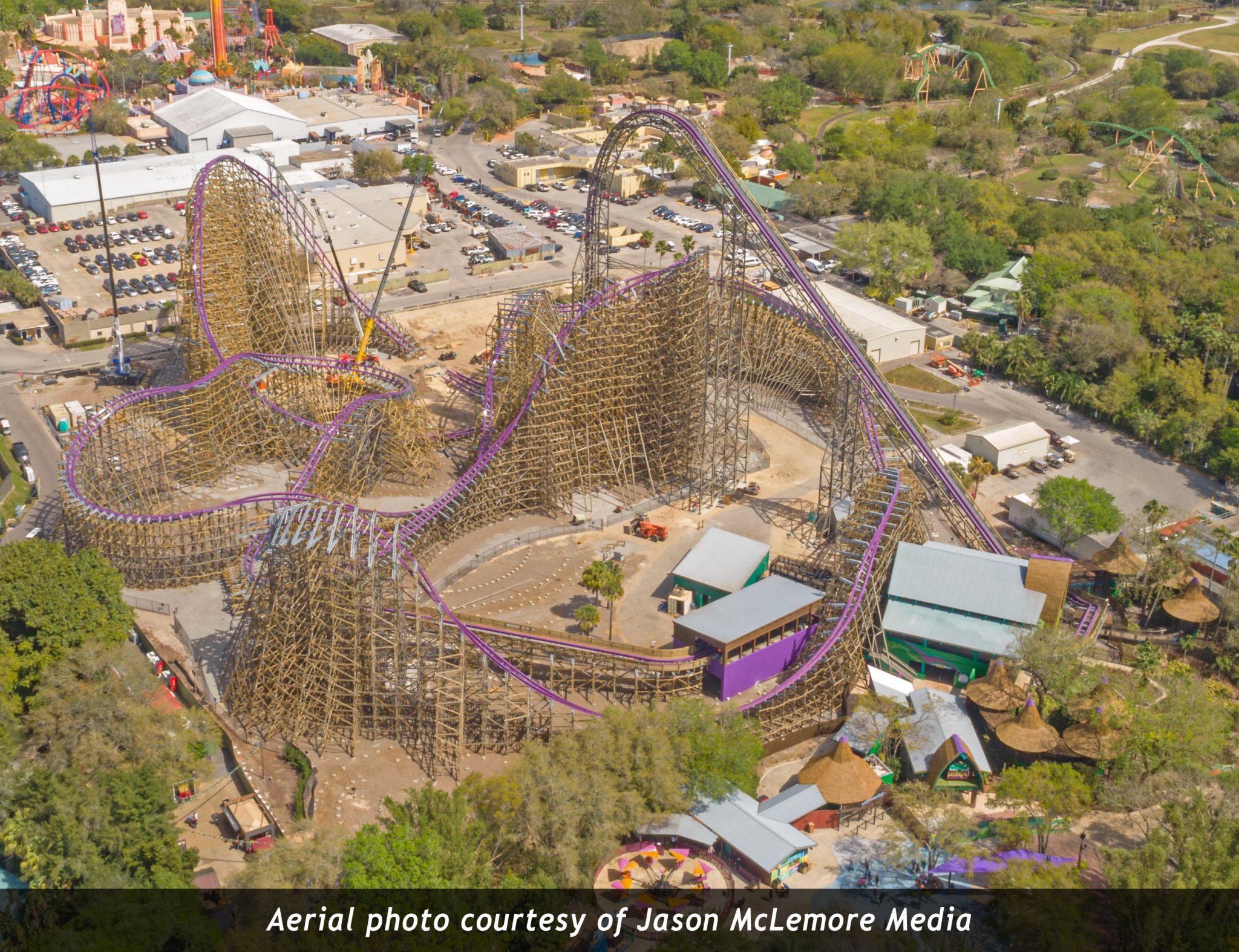 Iron Gwazi Aerial - Coaster Kings