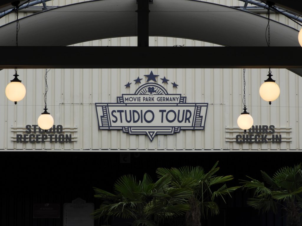 movie studio tour movie park